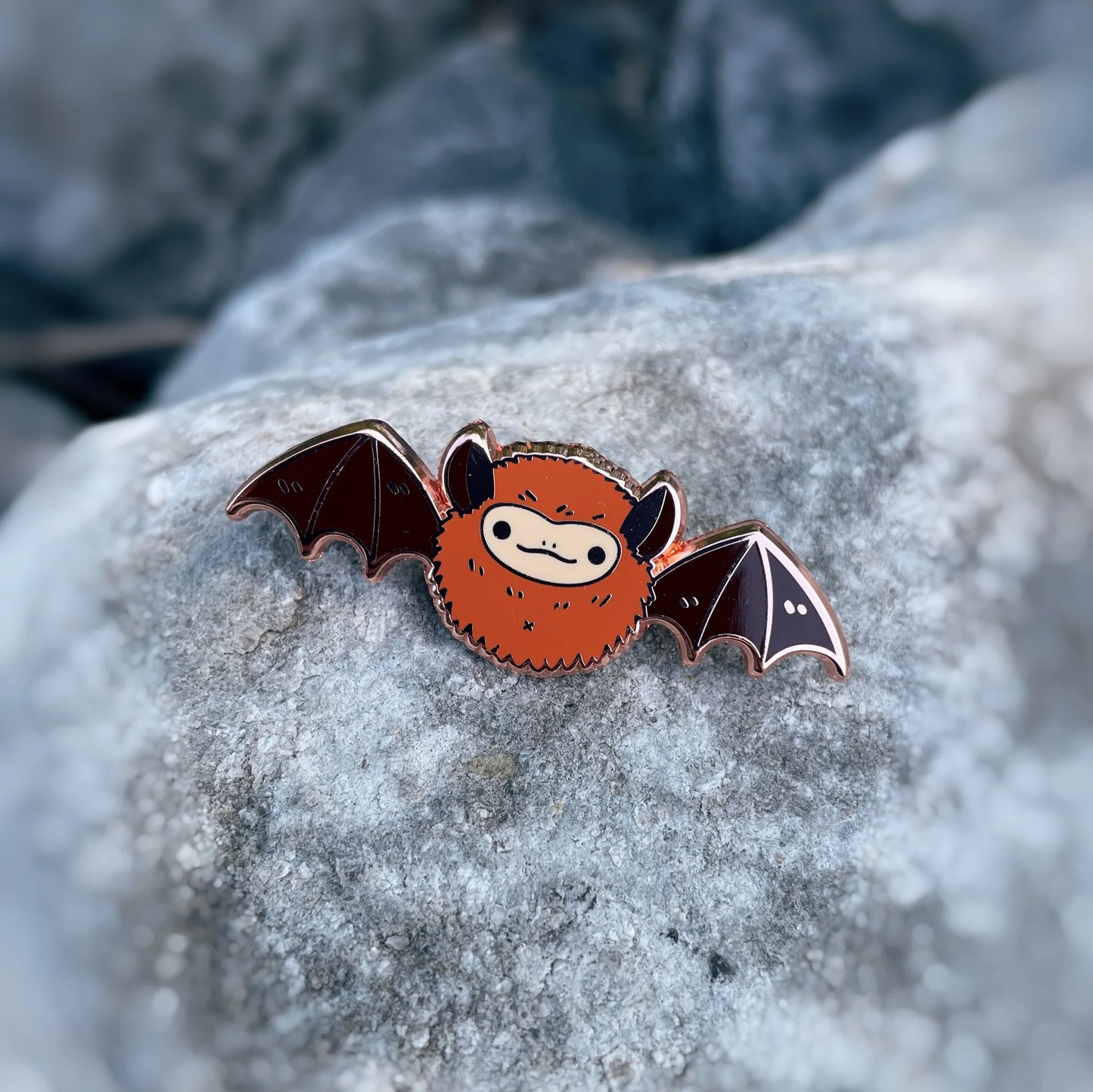 Noristudio Pins