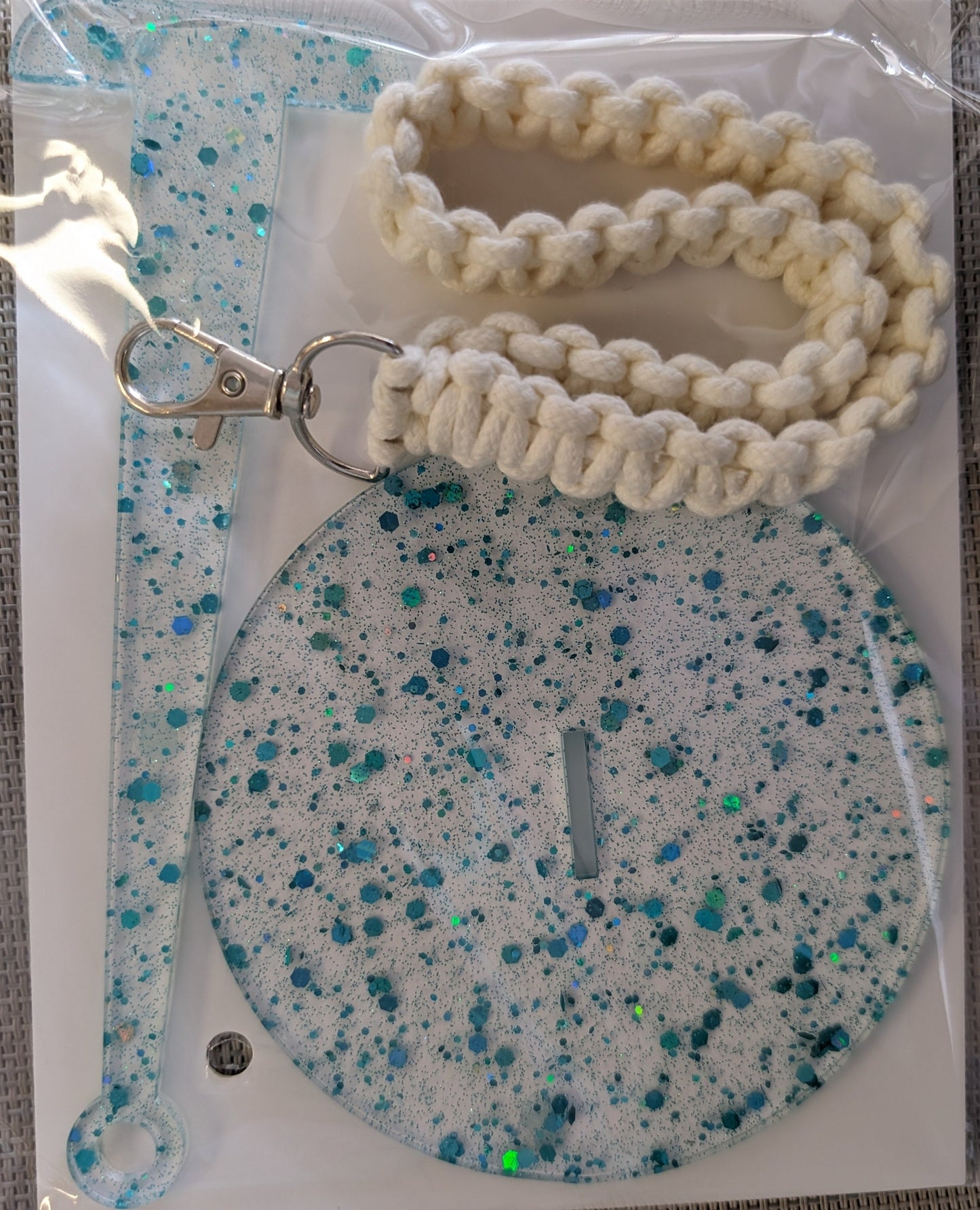 Yarn caddy