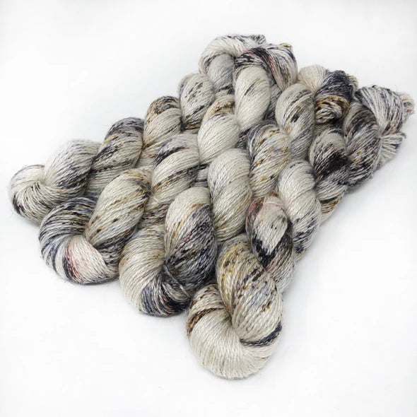 Luxury Linen DK