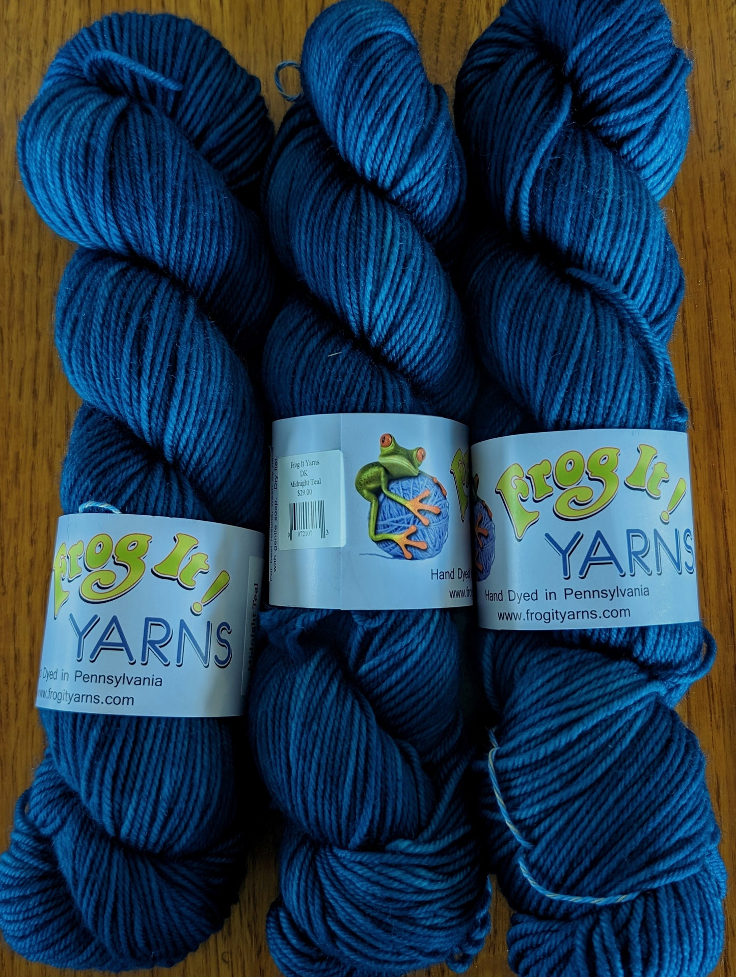 Frog It Yarns DK